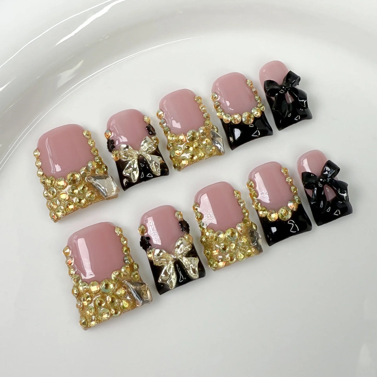 10pcs Sweet White Bowknots Press On Nails Pink French Style Glitter Diamond Pearl Decor Handmade False Nail Blush Duckbill Nails