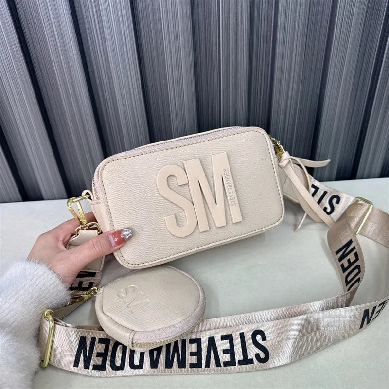 2024 Spring/Summer New Fashion Camera Bag with Wide Shoulder Strap, Lettering, Small Square Bag, Crossbody Bag