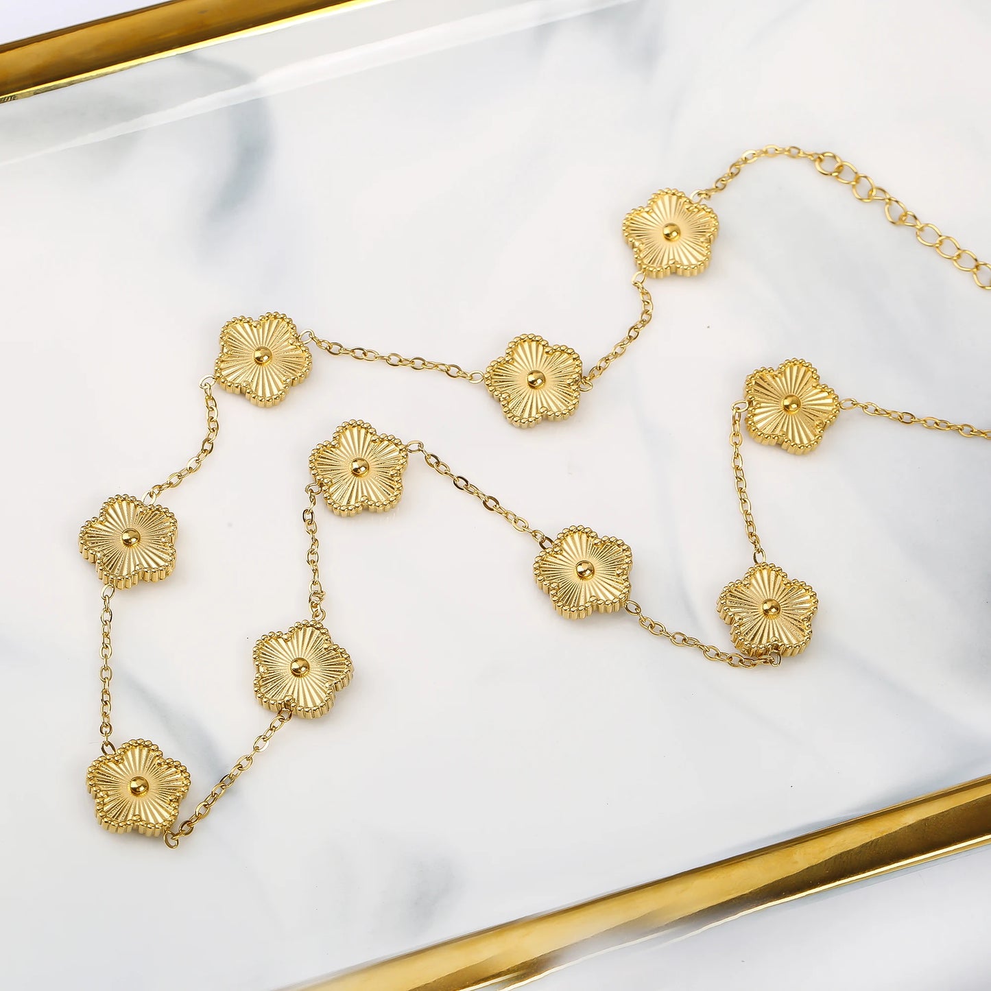 10 Flower Y2K Laser Stainless Steel Five Leaf Flower Waterproof Necklace Simple for ladies Daily Party Aesthetic Jewelry Clover
