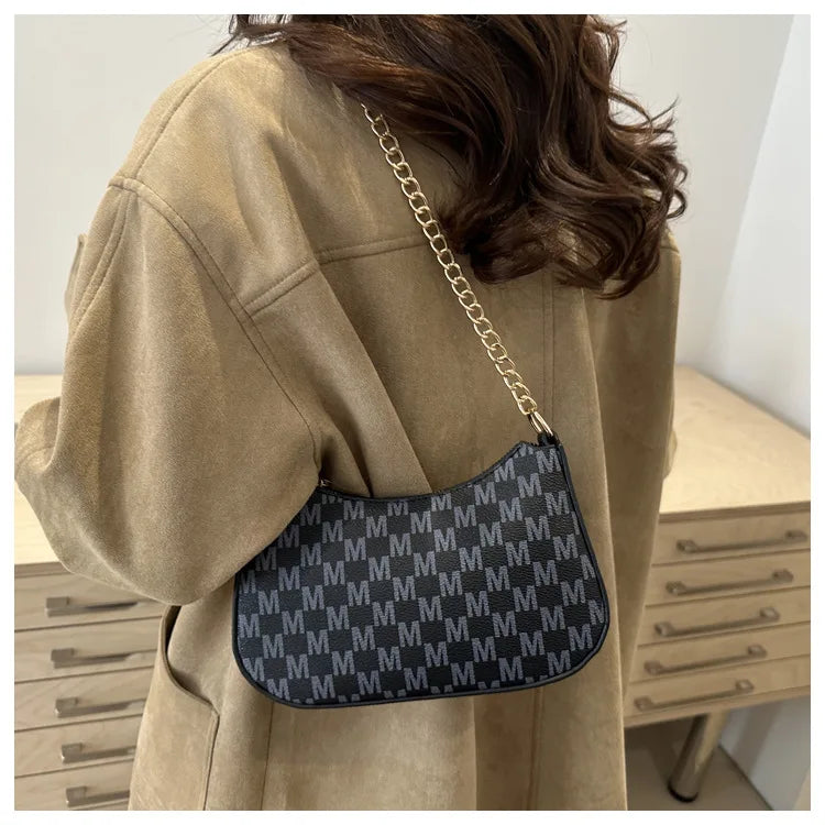 Vintage Style Square Handbag Crossbody Bag Adjustable Strap Women Messenger Shoulder Bag Sophisticated Accessory Tote Bag Purse