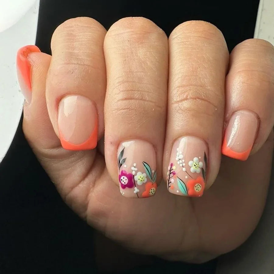 24Pcs Fairy White Flower Fake Nails Pink French Tip Press on Nails Short Square Wearable False Nail for Girls DIY