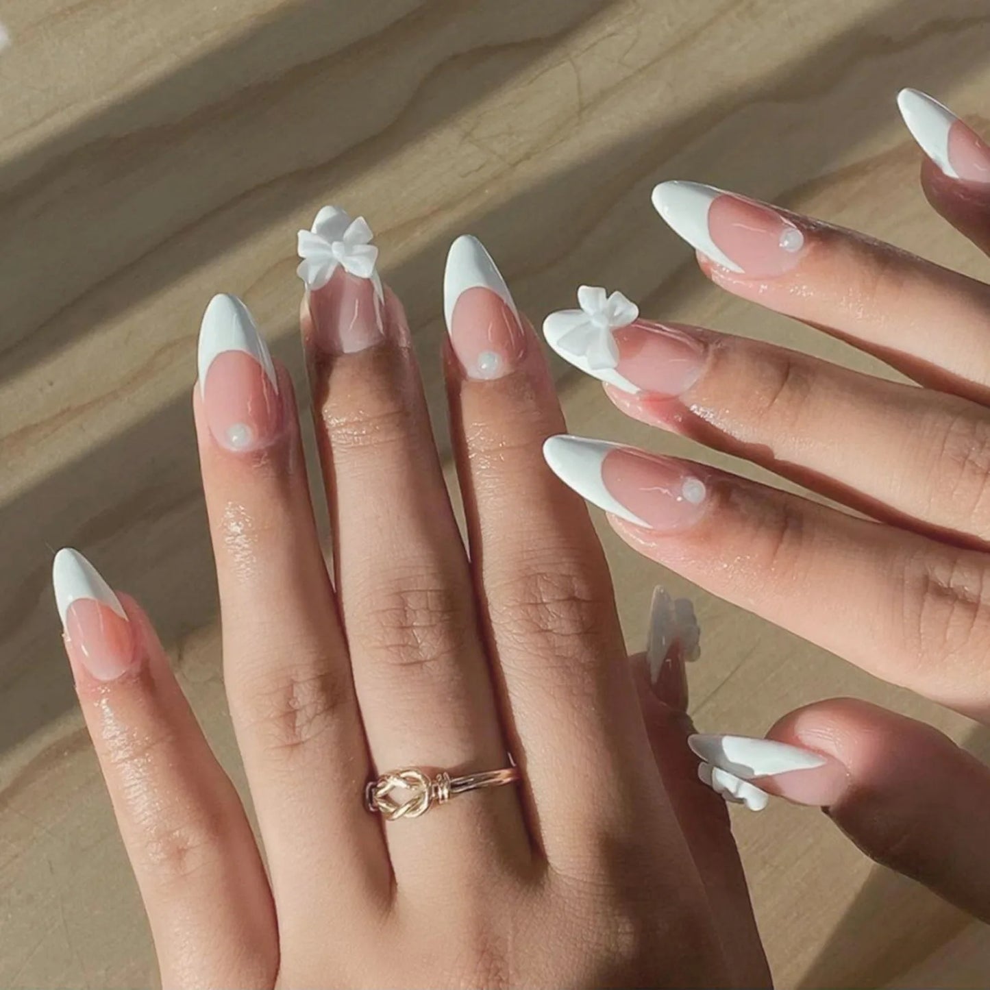White French Press on Nails 3D Bowknot Fake Nails Tips Full Cover Wearable False Nails for Women and Girls DIY 24Pcs