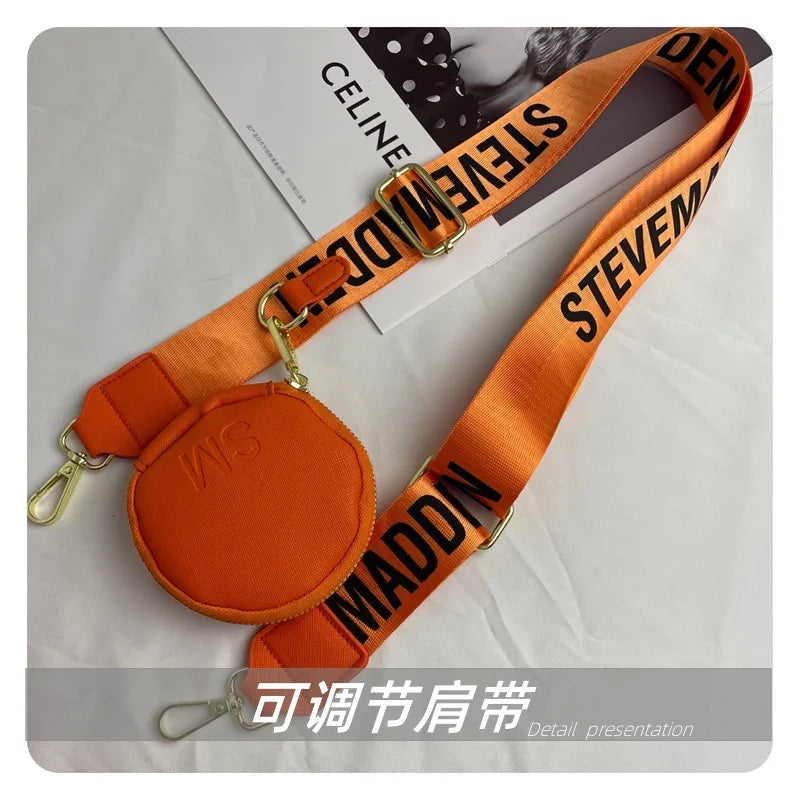 2024 Spring/Summer New Fashion Camera Bag with Wide Shoulder Strap, Lettering, Small Square Bag, Crossbody Bag
