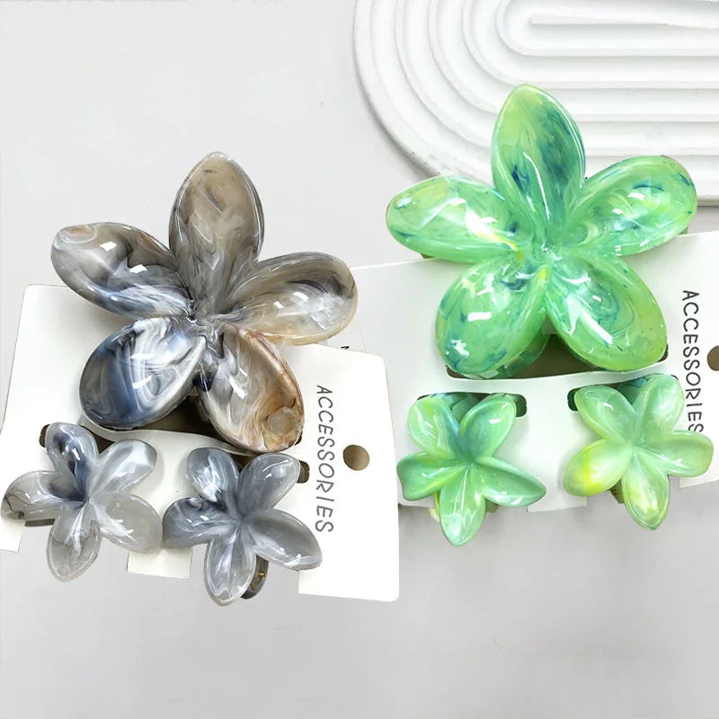 Summer Hawaiian Flower Hair Claw Clip Fashion Plastic Flower Hairpins Ponytail Clips Barrettes Beach Hair Accessories Headwear