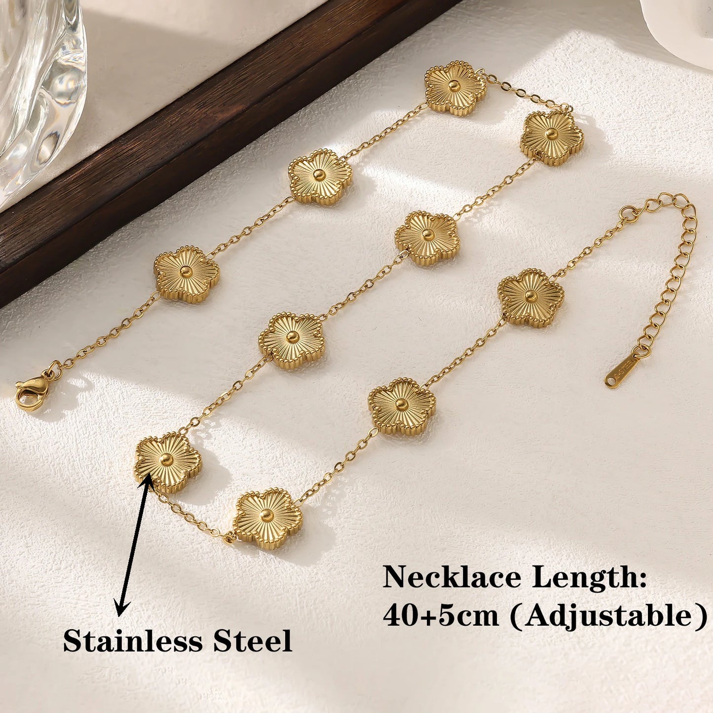 10 Flower Y2K Laser Stainless Steel Five Leaf Flower Waterproof Necklace Simple for ladies Daily Party Aesthetic Jewelry Clover