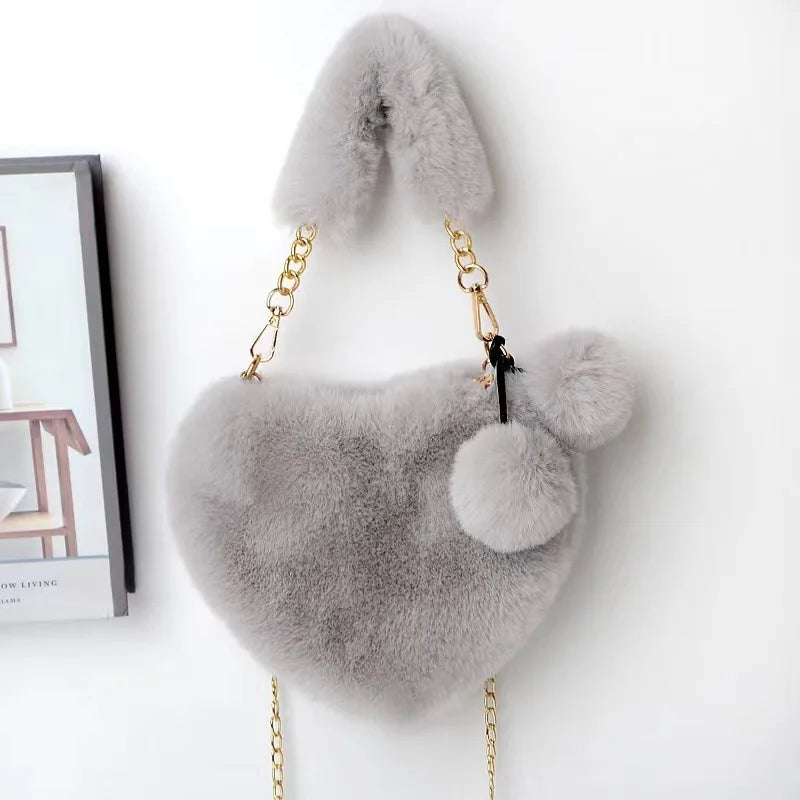 Luxury Faux Fur Heart-shaped Women Small Handbags Fluffy Plush Ladies Chain Shoulder Bag Fashion Female Furry Daily Clutch Purse