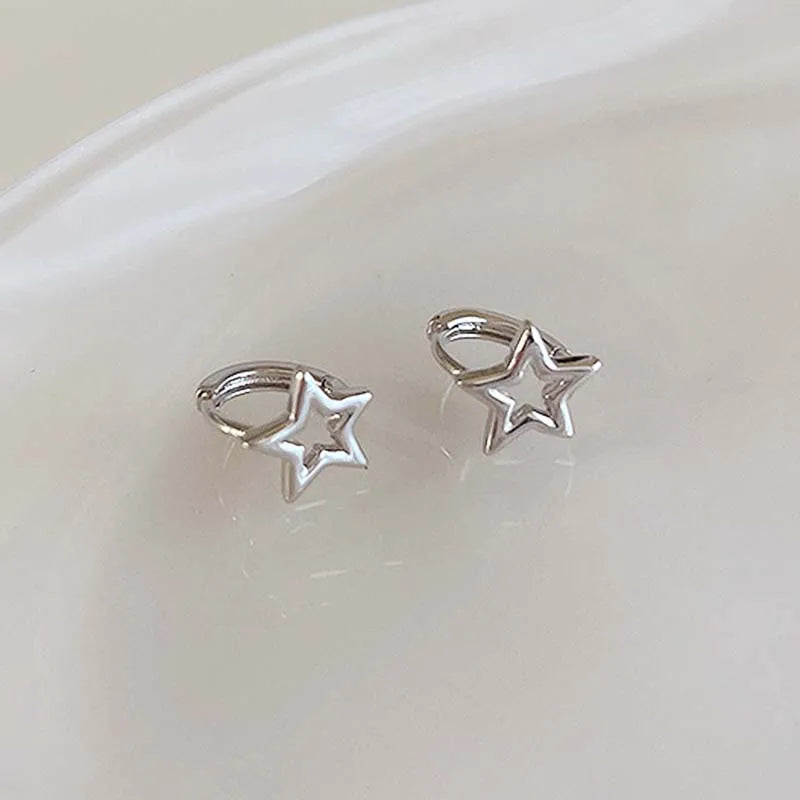Y2K Style Hollow Pentagonal Stud Earrings for Women Personalize Star Asterism Round Ear Buckle Metal Accessories Fashion Jewelry