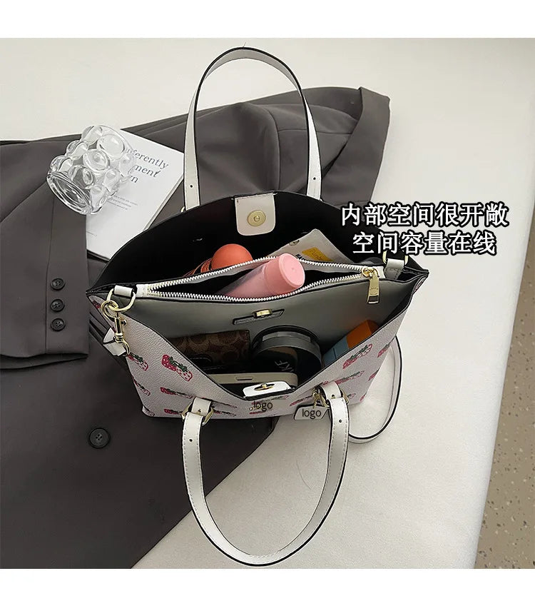 2025 Popular Classic Retro Tote Bag with Print, Shoulder Bag, Crossbody Bag, and Handheld Bag