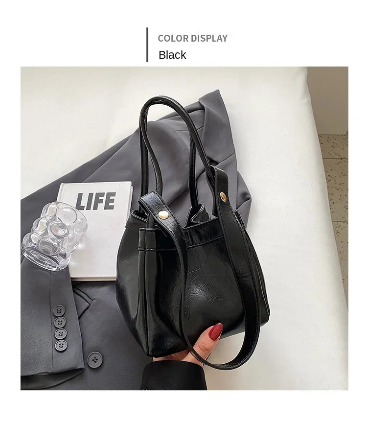 Design Sense Red Women New 2024 Fashion Texture Shoulder Bag Popular Popular Hand Tote Bags for Women Handbags Red Purse Bolsa