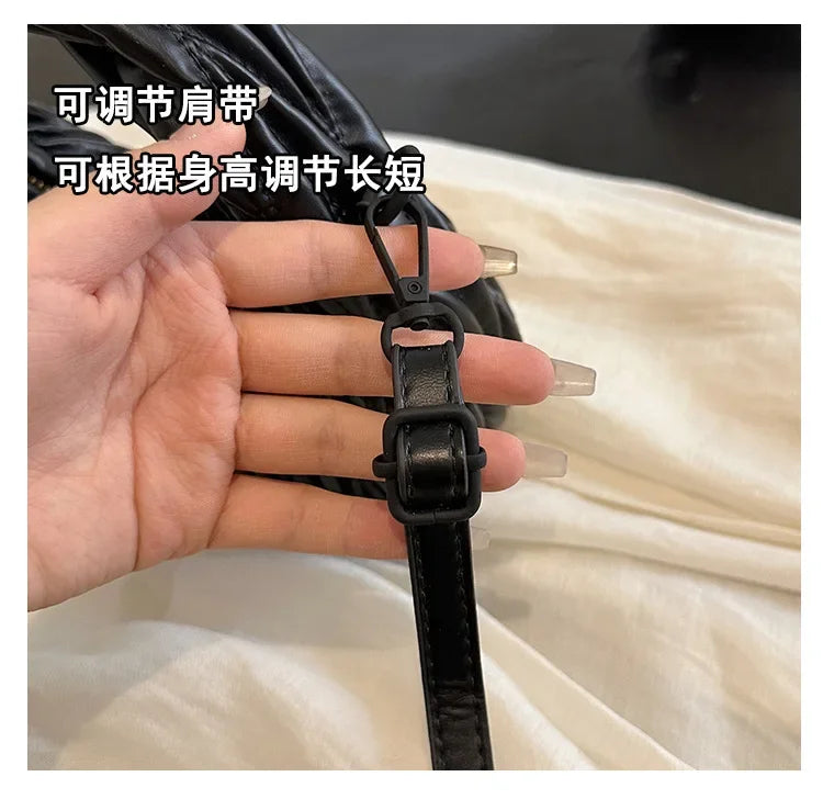 2025 New! Women's Niche Pleated Dumpling Bag – Mini Portable, Summer Trendy, Lightweight Fabric & Easy-Carry Messenger