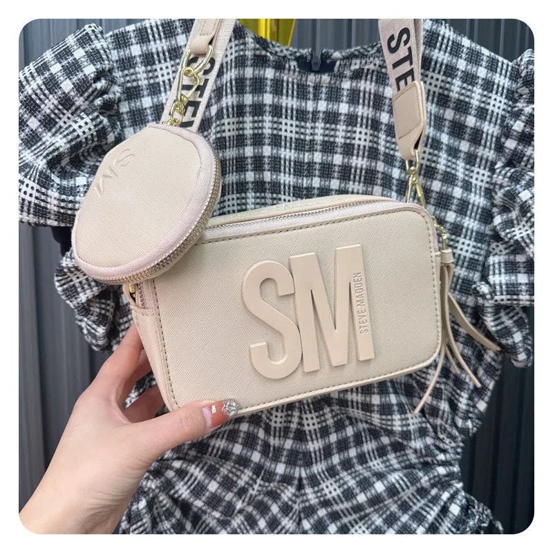 2024 Spring/Summer New Fashion Camera Bag with Wide Shoulder Strap, Lettering, Small Square Bag, Crossbody Bag