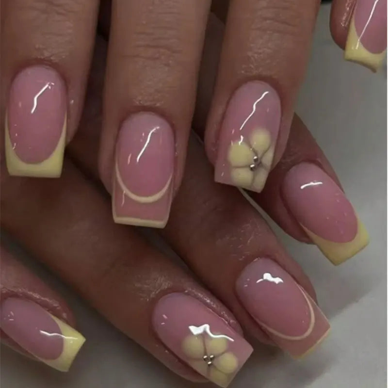24Pcs Fairy White Flower Fake Nails Pink French Tip Press on Nails Short Square Wearable False Nail for Girls DIY