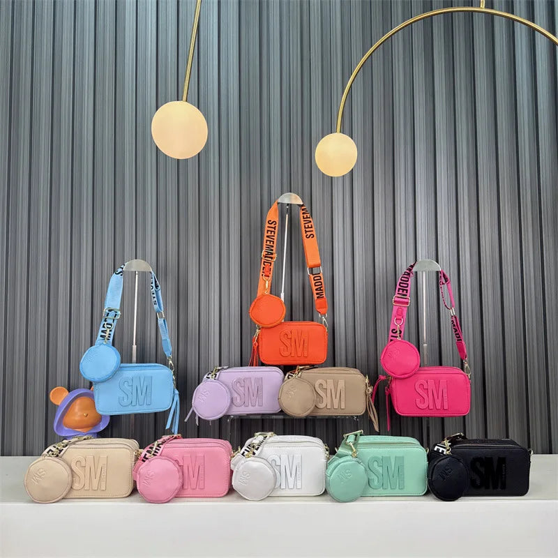 2024 Spring/Summer New Fashion Camera Bag with Wide Shoulder Strap, Lettering, Small Square Bag, Crossbody Bag