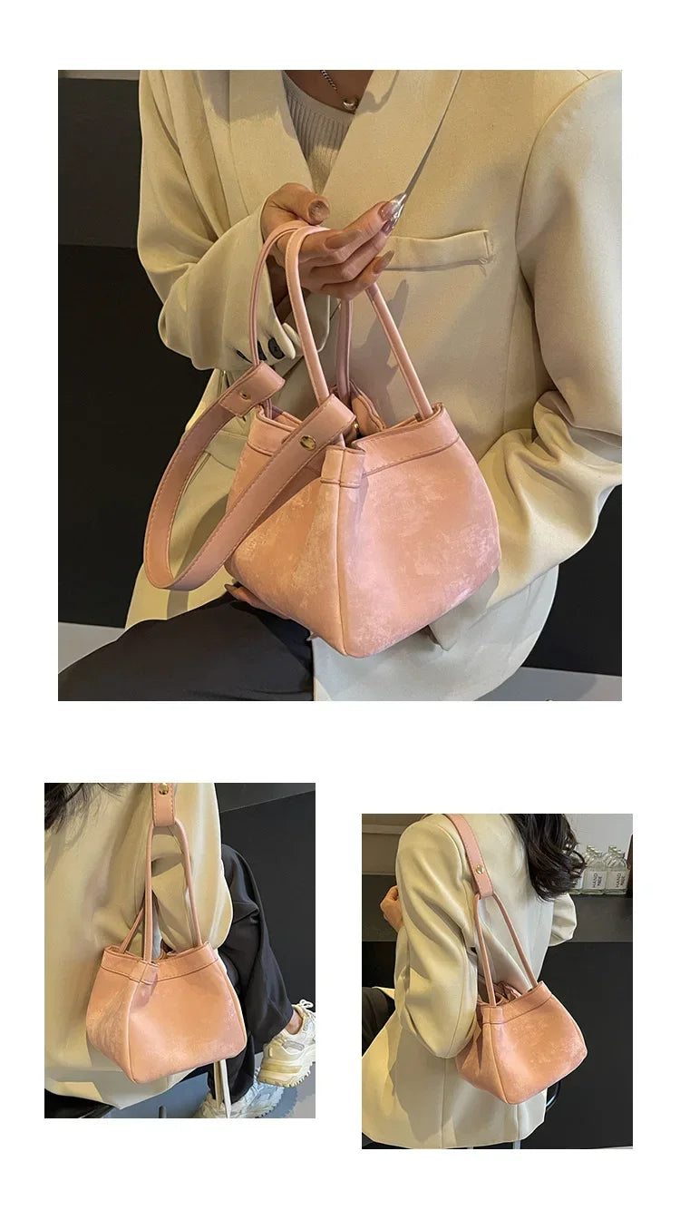 Design Sense Red Women New 2024 Fashion Texture Shoulder Bag Popular Popular Hand Tote Bags for Women Handbags Red Purse Bolsa