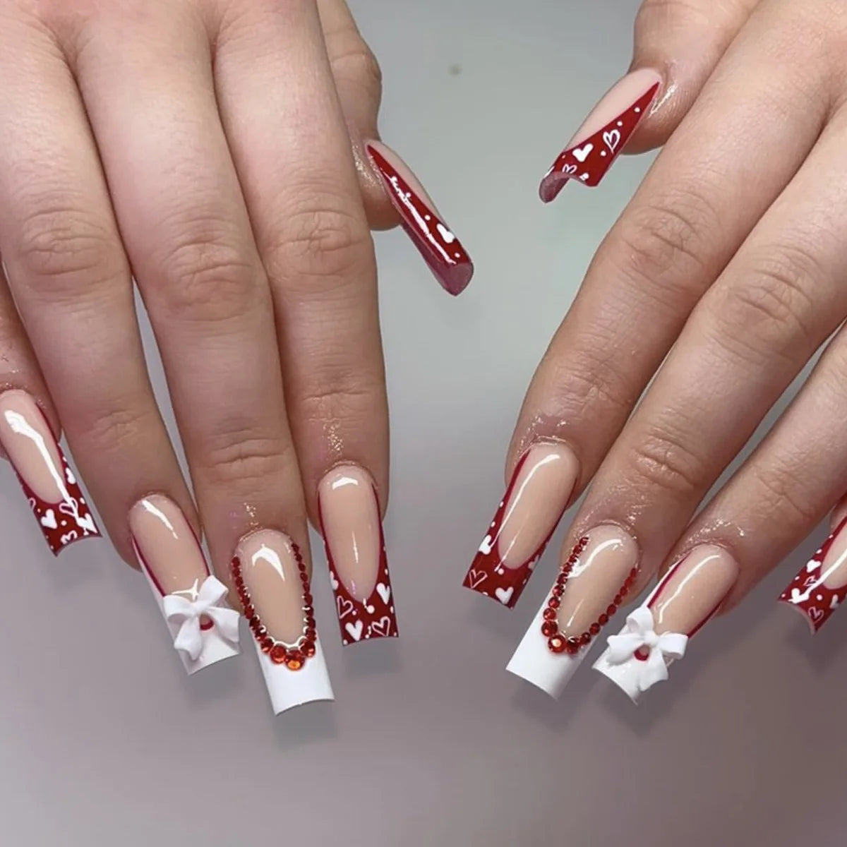 White French Press on Nails 3D Bowknot Fake Nails Tips Full Cover Wearable False Nails for Women and Girls DIY 24Pcs