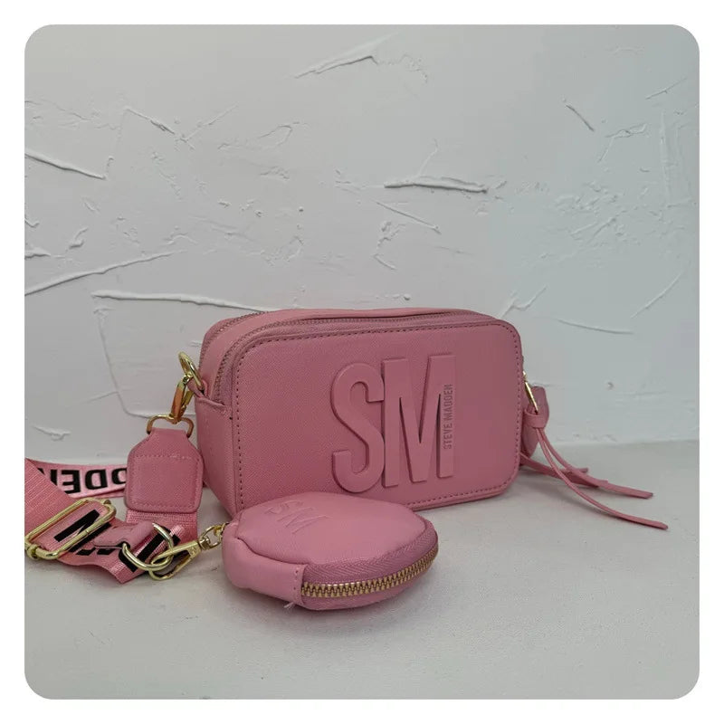 2024 Spring/Summer New Fashion Camera Bag with Wide Shoulder Strap, Lettering, Small Square Bag, Crossbody Bag