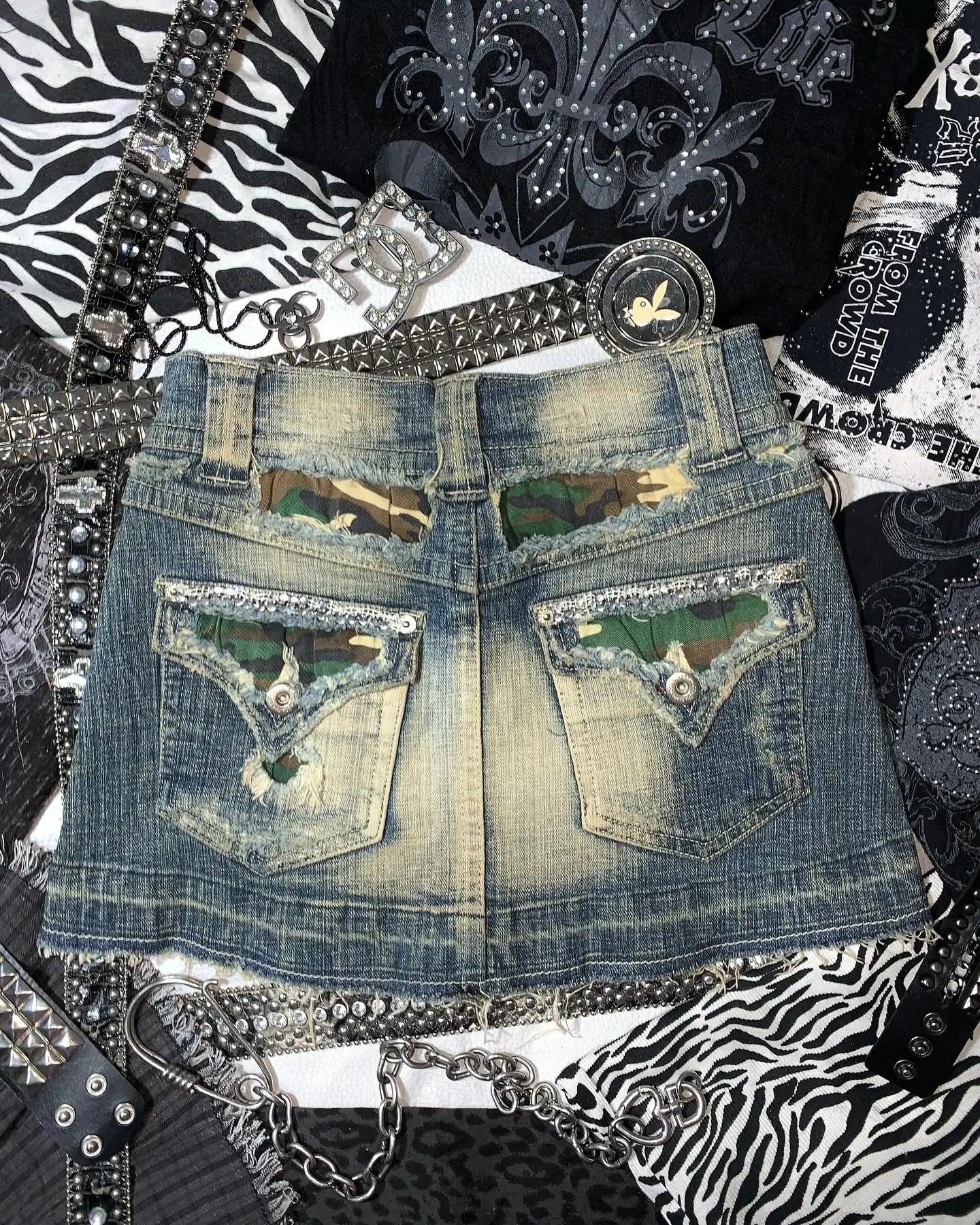 Y2k Retro Washed Camouflage Pattern Mini Skirt with High Waist and Hip Wrapped A Line Pleated Skirt Fashion Gothic jeans Skirts