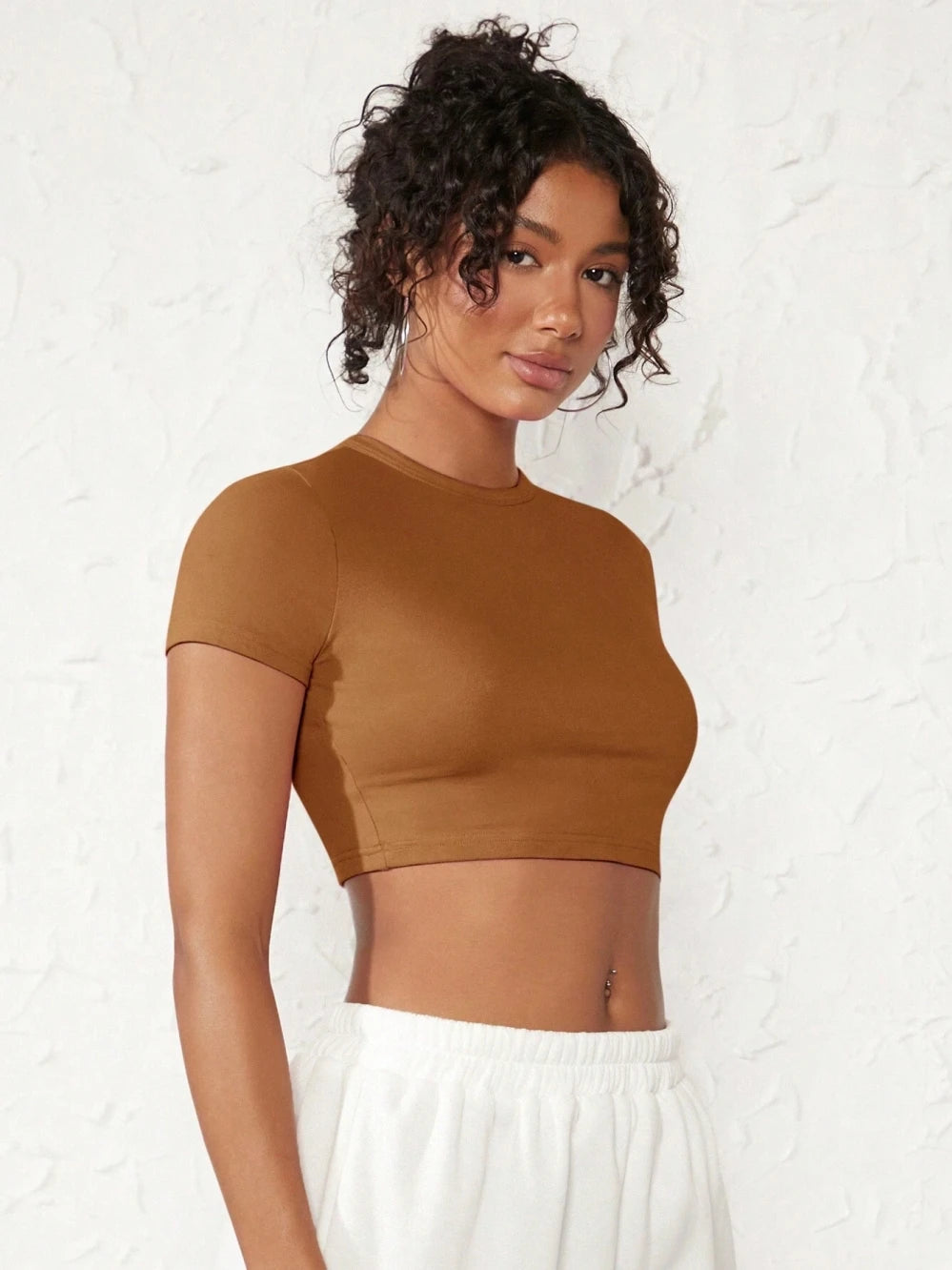 Tight Tops Sexy Crop T-Shirt Summer Woman Short Sleeves Breathable Stretch Soft Females Tee Clothing Highlighting A Good Figure