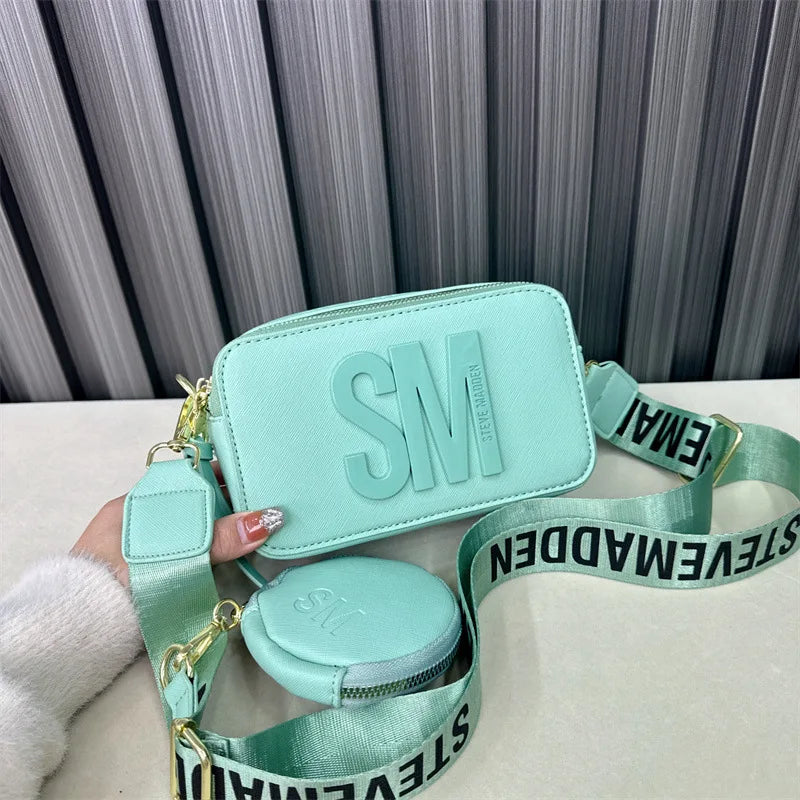 2024 Spring/Summer New Fashion Camera Bag with Wide Shoulder Strap, Lettering, Small Square Bag, Crossbody Bag