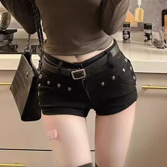 Ladies Popular Sexy Low Waist Y2k Jeans Female Vintage Korean Fashion Mini Pants Girls Vintage Designer Gothic Black Shorts
