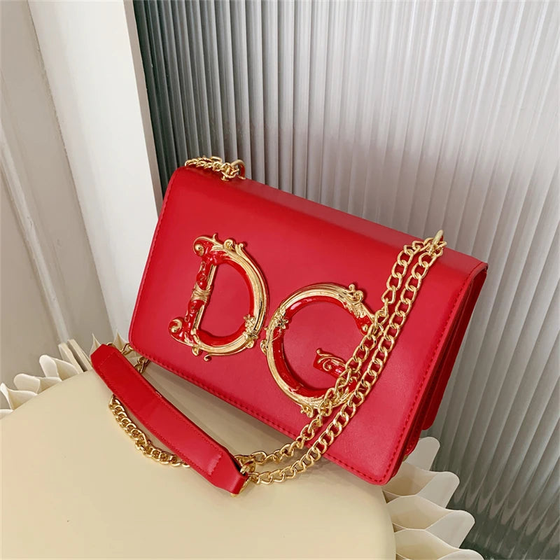 Stylish Crossbody Bag Ladies Handbag Made Of Genuine Leather With Gold Accents Fashionable Everyday Essential
