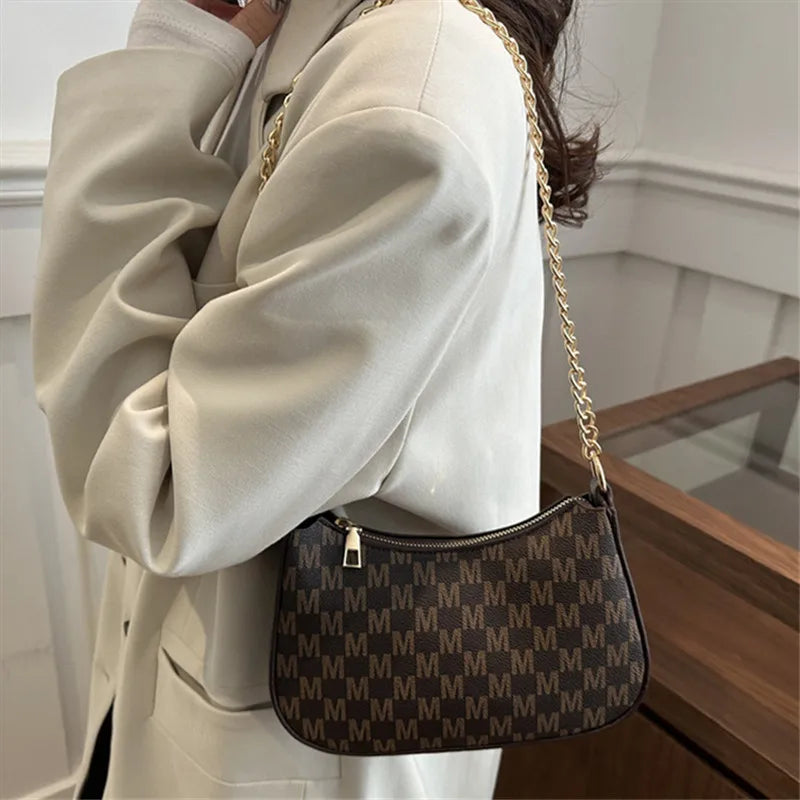 Vintage Style Square Handbag Crossbody Bag Adjustable Strap Women Messenger Shoulder Bag Sophisticated Accessory Tote Bag Purse