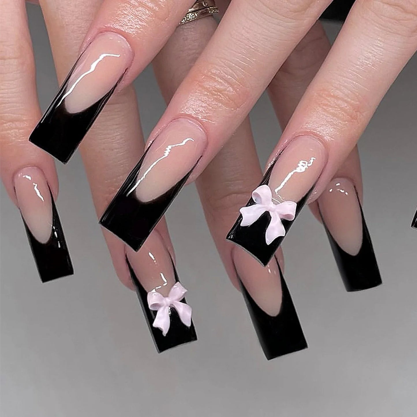 White French Press on Nails 3D Bowknot Fake Nails Tips Full Cover Wearable False Nails for Women and Girls DIY 24Pcs