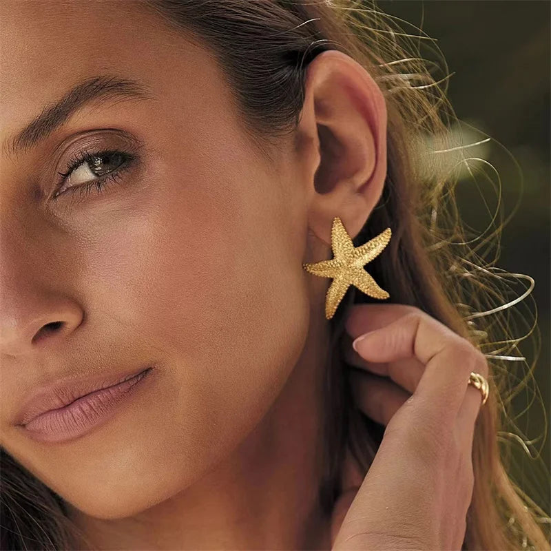 Fashion Exaggeration Summer New Golden Starfish Earrings for ladies Holiday Party Bohemian Jewelry Accessories for Gifts