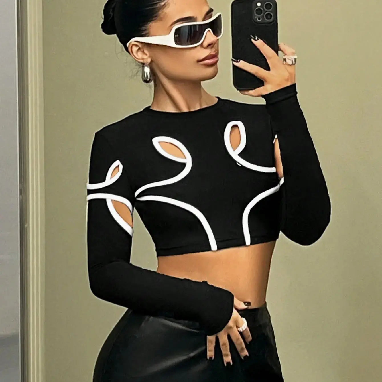 Spring and summer fashion short long sleeve top slim senior sense round neck spice girl style design lady
