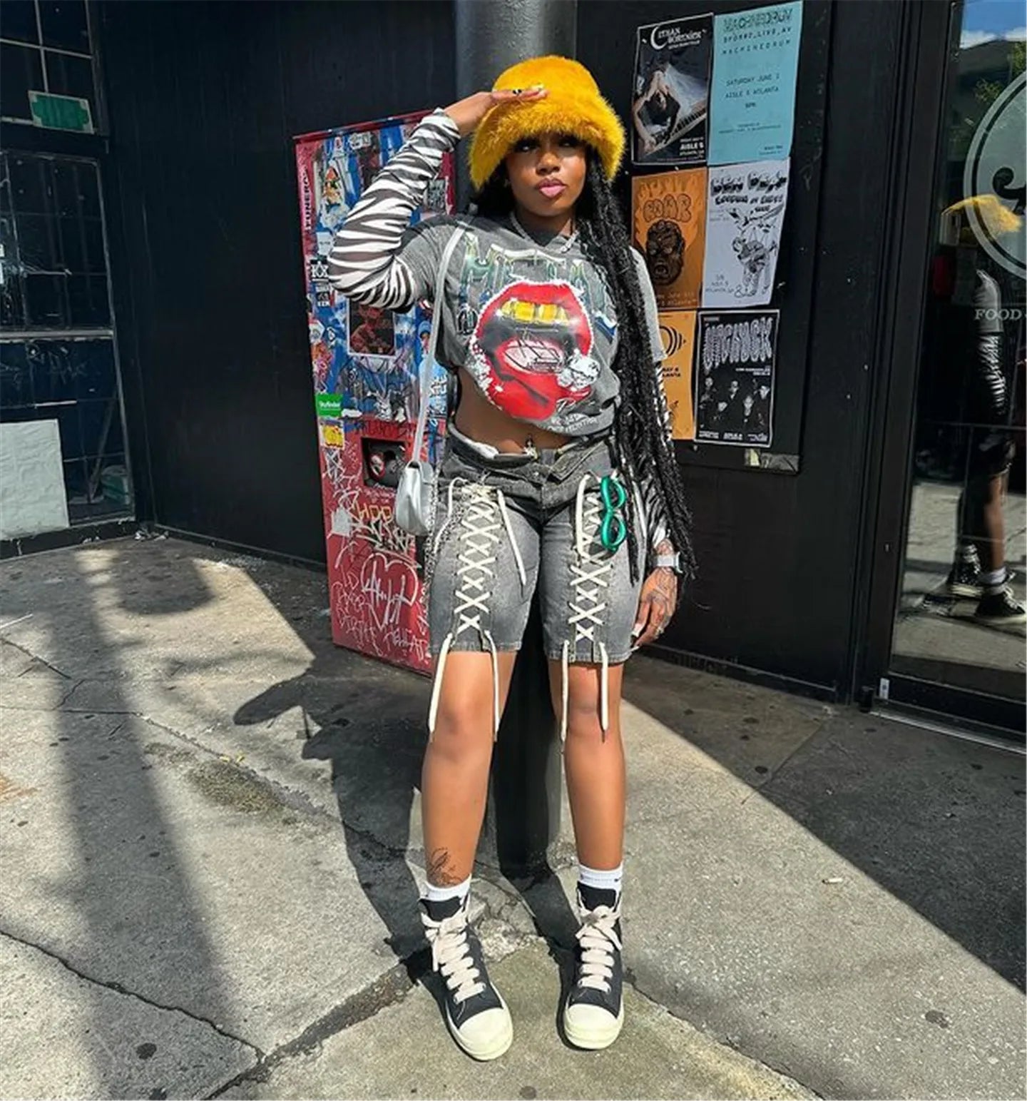 HLJ&GG American Vintage Fashion Bandage Straight Jean Shorts Women High Waisted Button Loose jeans Shorts Female Cowboy Bottom