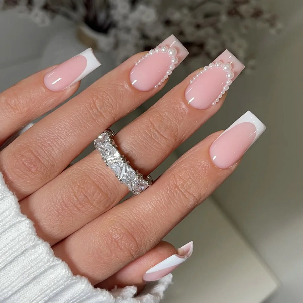 White French Press on Nails 3D Bowknot Fake Nails Tips Full Cover Wearable False Nails for Women and Girls DIY 24Pcs