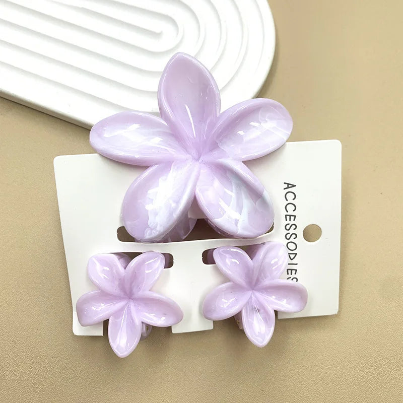 Summer Hawaiian Flower Hair Claw Clip Fashion Plastic Flower Hairpins Ponytail Clips Barrettes Beach Hair Accessories Headwear