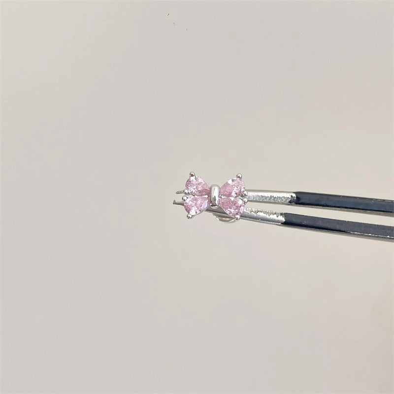 1 PCS New Fashion Cute Pink Zircon Crystal Ear Bone Nail 316L Medical Titanium Steel Earrings for Women Y2K Punk Jewelry