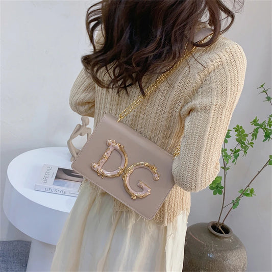 Stylish Crossbody Bag Ladies Handbag Made Of Genuine Leather With Gold Accents Fashionable Everyday Essential