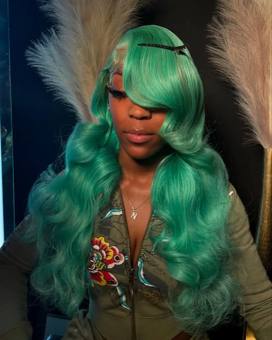 Brazilian Mint Green 30 Inch Body Wave 13x4 Lace Frontal Human Hair Wigs Colored 13x6 HD Transparent Lace Front Wig 200 Density