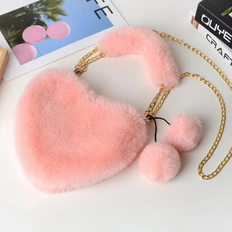 Luxury Faux Fur Heart-shaped Women Small Handbags Fluffy Plush Ladies Chain Shoulder Bag Fashion Female Furry Daily Clutch Purse