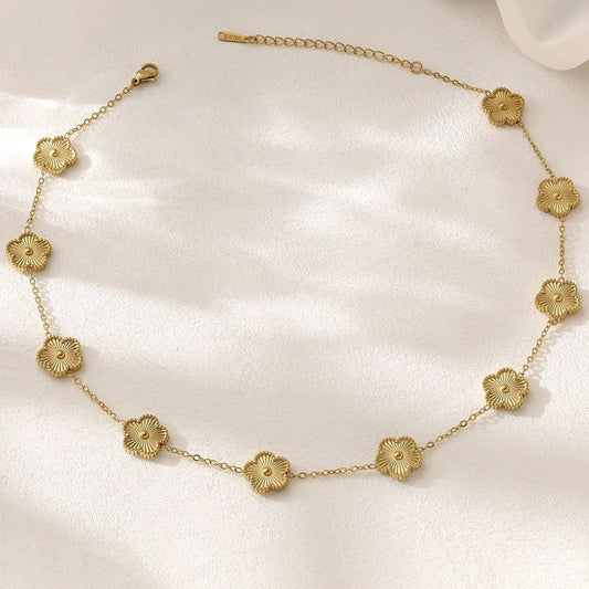 10 Flower Y2K  Laser Stainless Steel Five Leaf Flower Waterproof Necklace Simple for ladies Daily Party Aesthetic Jewelry Clover