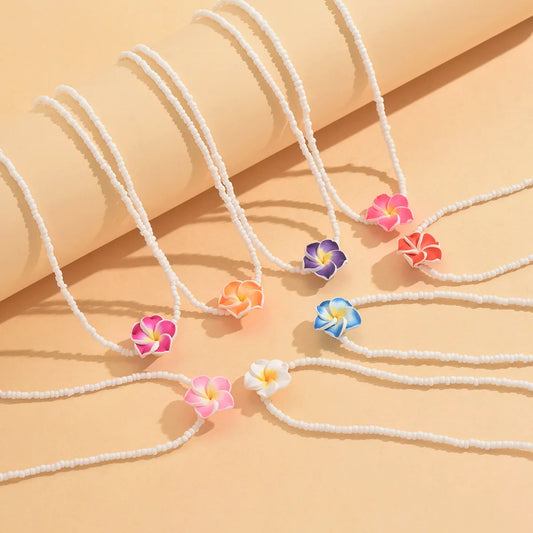 Boho Y2K Polymer Clay Flower Charm Necklace For Women Handmade Beaded Choker Necklace Girls Summer Jewelry Vacation Accessories