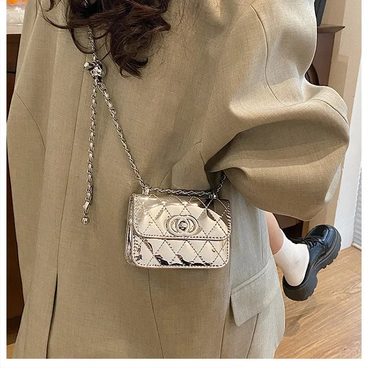 2025 New Arrival Eye - Catching Laser - Patent Mini Crossbody with Gleaming Glossy Chain Strap, Convenient Lipstick Holder