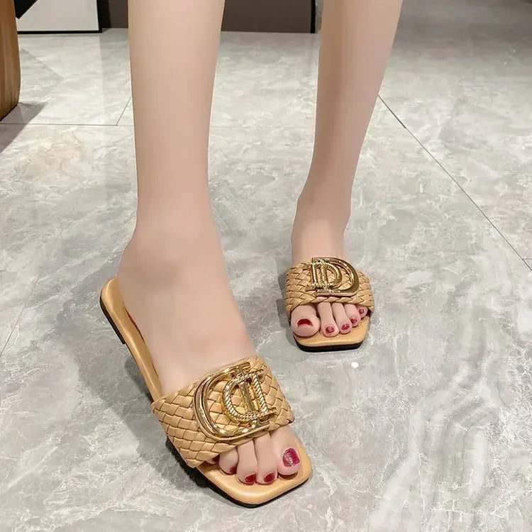 Women's designer flat slippers, luxury designer sandals, casual slippers with bottom, women's summer sandals, new women's shoes