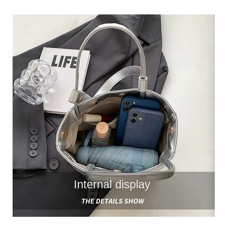 Design Sense Red Women New 2024 Fashion Texture Shoulder Bag Popular Popular Hand Tote Bags for Women Handbags Red Purse Bolsa