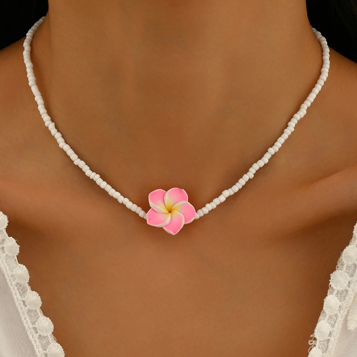 Boho Y2K Polymer Clay Flower Charm Necklace For Women Handmade Beaded Choker Necklace Girls Summer Jewelry Vacation Accessories