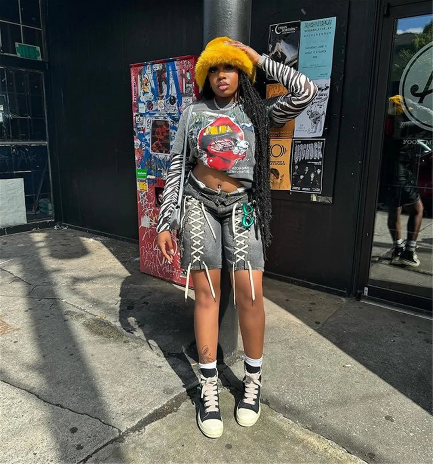 HLJ&GG American Vintage Fashion Bandage Straight Jean Shorts Women High Waisted Button Loose jeans Shorts Female Cowboy Bottom