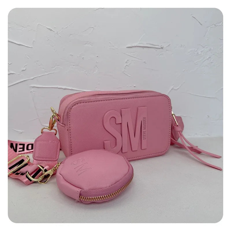2024 Spring/Summer New Fashion Camera Bag with Wide Shoulder Strap, Lettering, Small Square Bag, Crossbody Bag