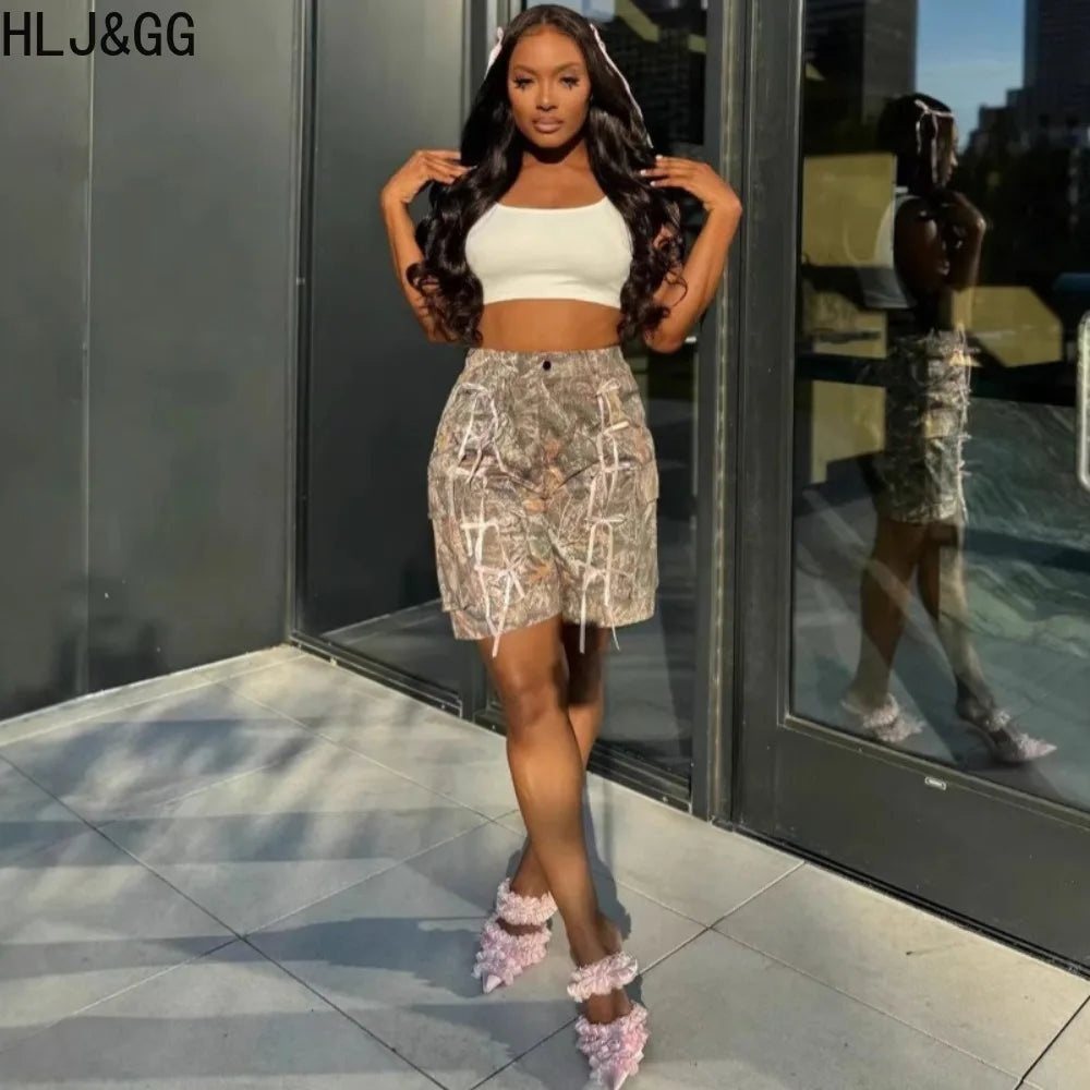 HLJ&GG American Vintage Style Women High Waist Button Harajuku Straight Shorts Fashion Print Pocket Bow Bottoms Streetwear 2025