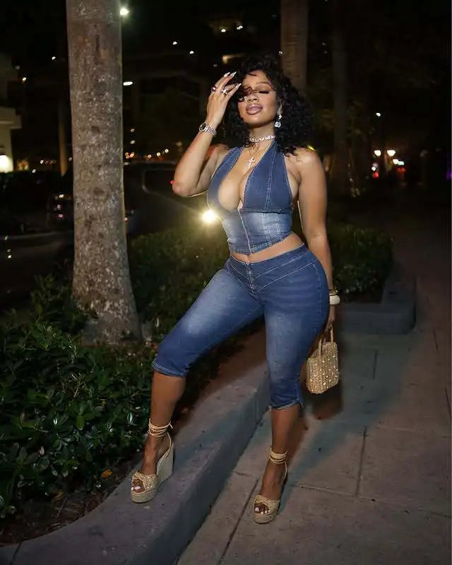 HLJ&GG Blue Fashion jeans Halter Two Piece Sets Women Sleeveless Backless Slim Crop Top And Skinny Jean Pants Outfits Streetwear