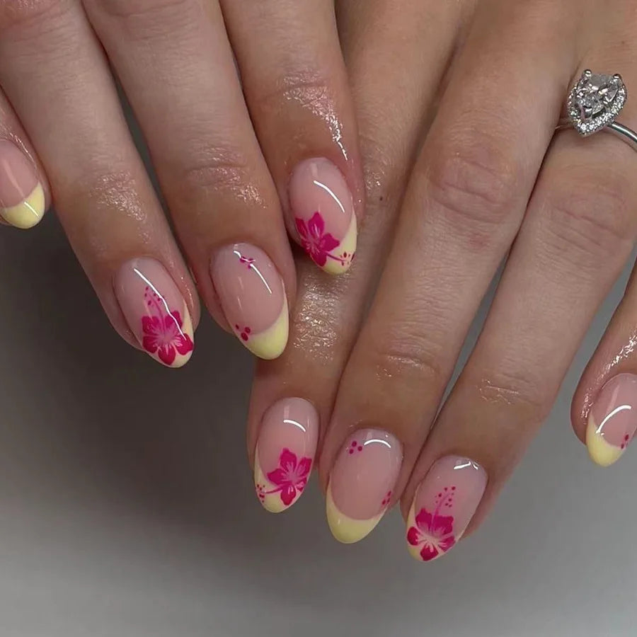 24Pcs Fairy White Flower Fake Nails Pink French Tip Press on Nails Short Square Wearable False Nail for Girls DIY