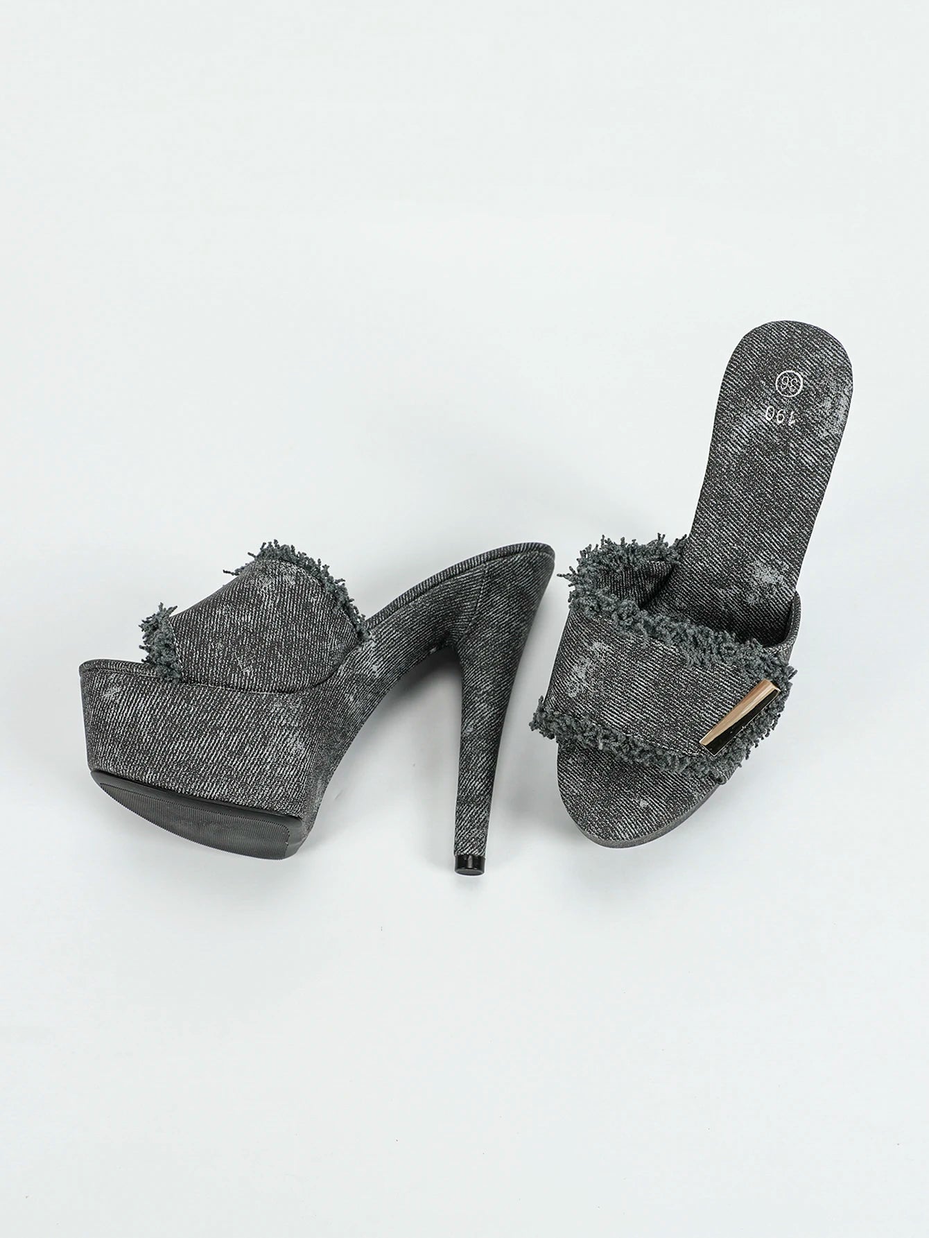 Summer High Heels Slippers For Women 2024 New Model Catwalk Show Shoes Slip-on Party Sandals Hot Sell Women Platform Mules Shoes