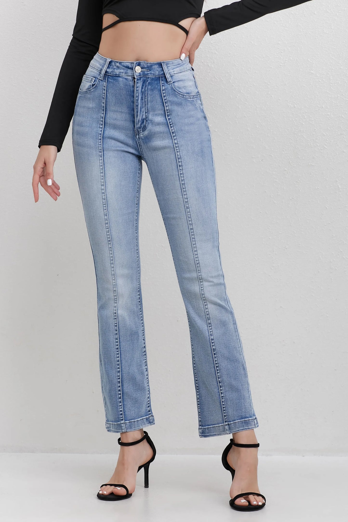 Women's High Waisted Light Blue Jeans with Panel Detail Flared Leg Fashionable Daily Wear Wide-leg jeans Stretch Straight Pants