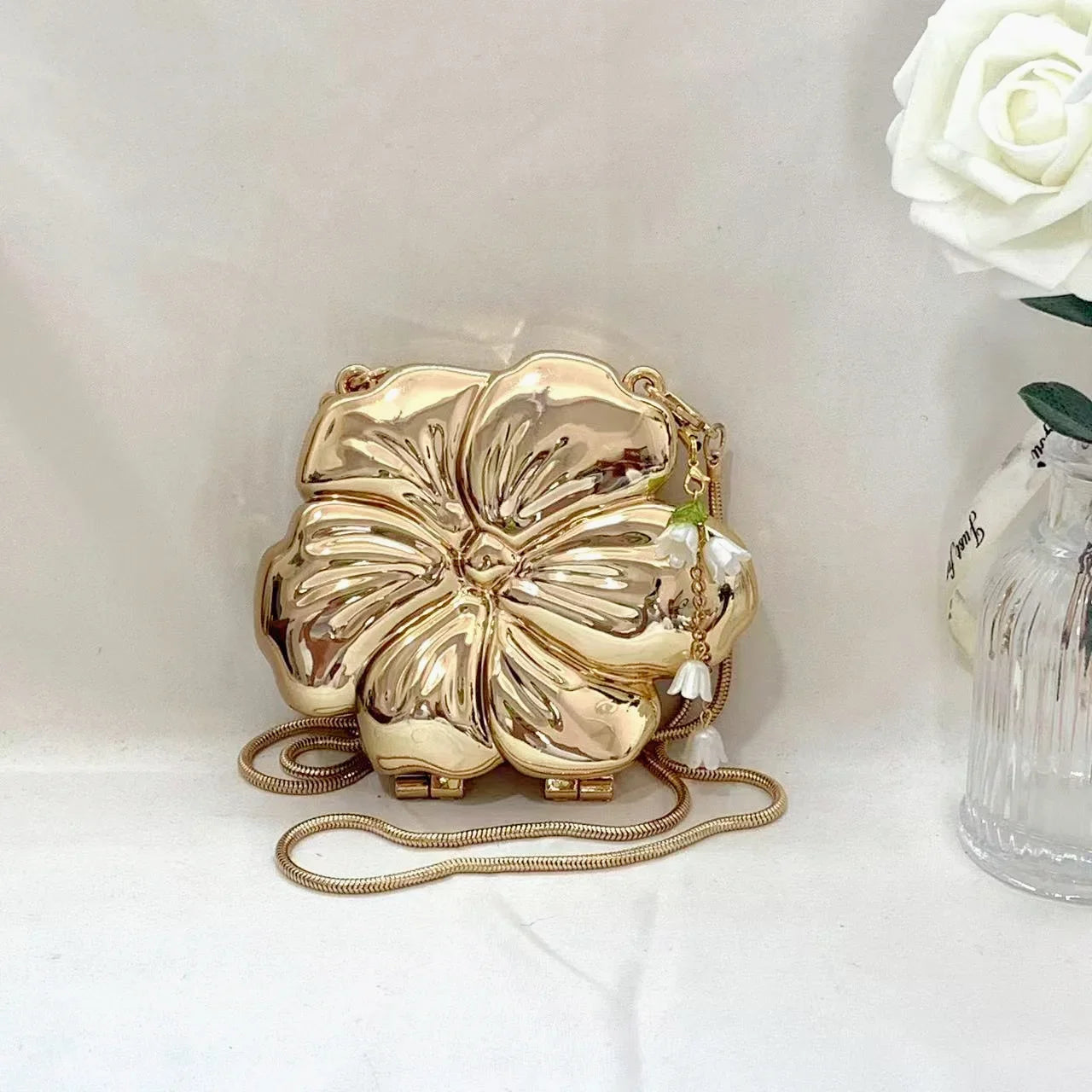 1 rose gold floral acrylic clutch bag, Lily of the Valley charm, PVC messenger bag with magnetic buckle, solid color gloss
